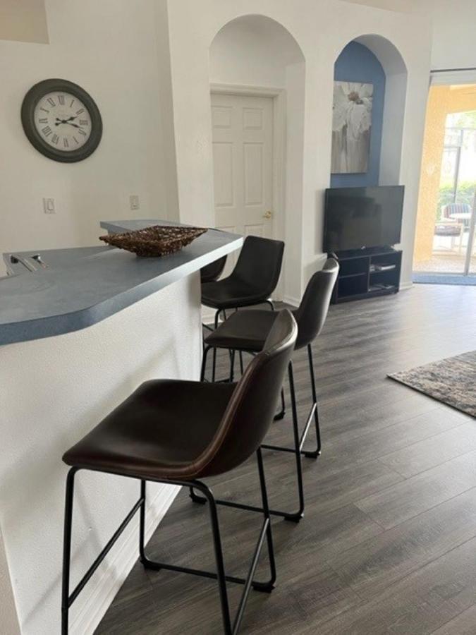 Luxury - 75 Inch Smart Tv, Upgrades Throughout! 20 Minutes To Davenport