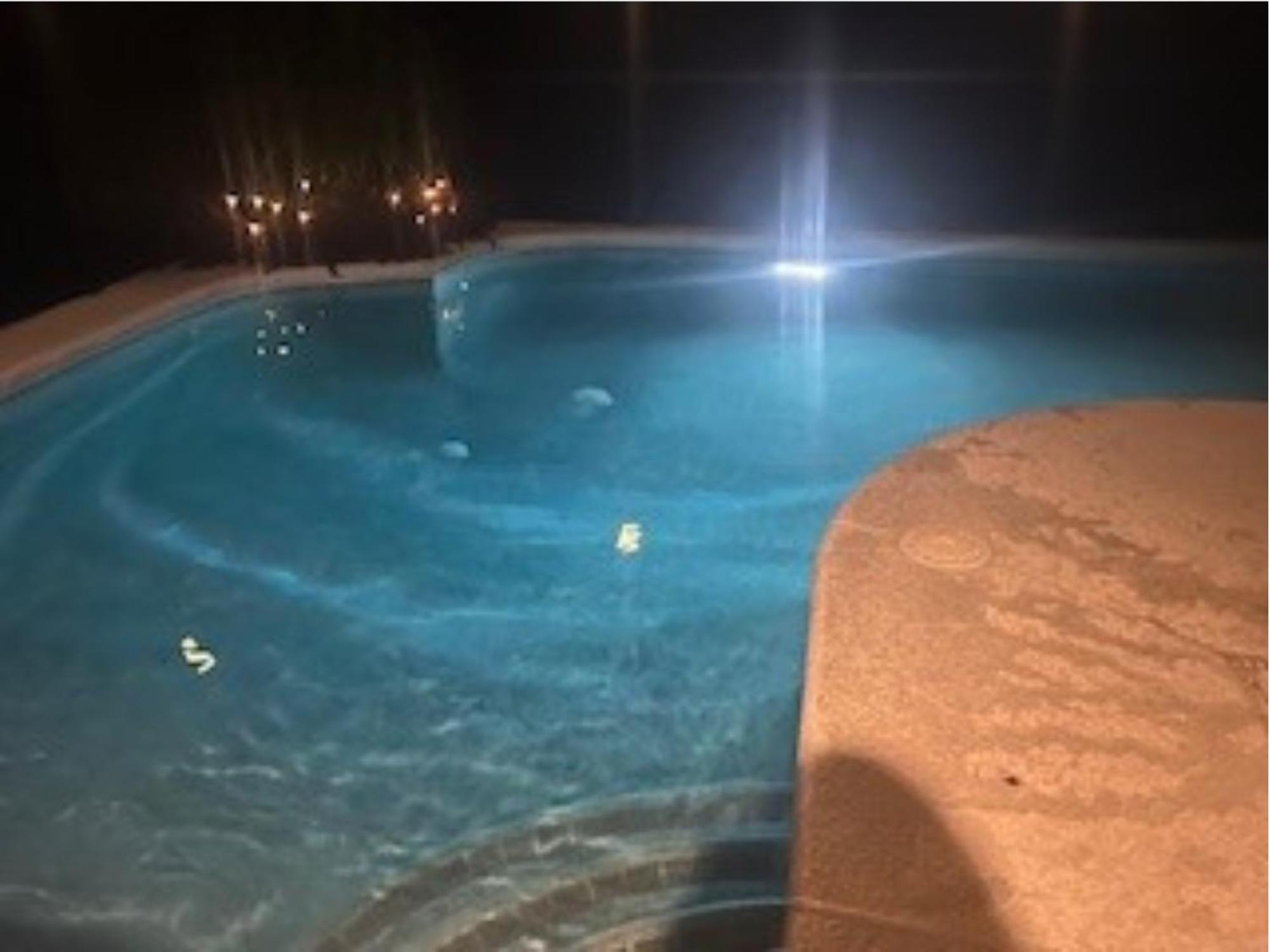 Luxury - 75 Inch Smart Tv, Upgrades Throughout! 20 Minutes To Villa